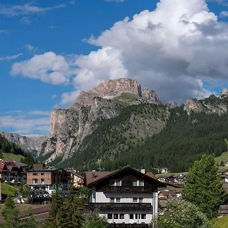 Aparthotel Monte 44 3*